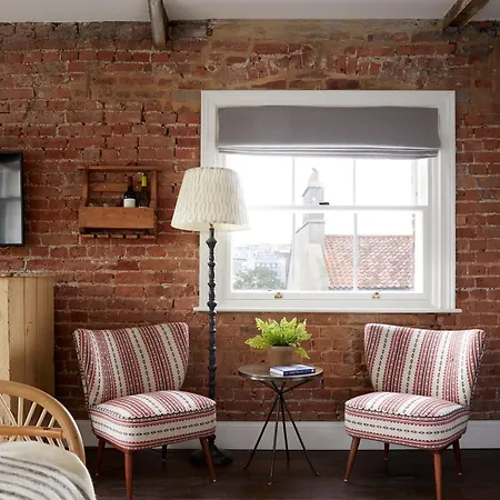 Artist Szálloda Bristol