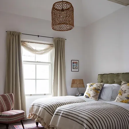 Artist Hotel 4*
