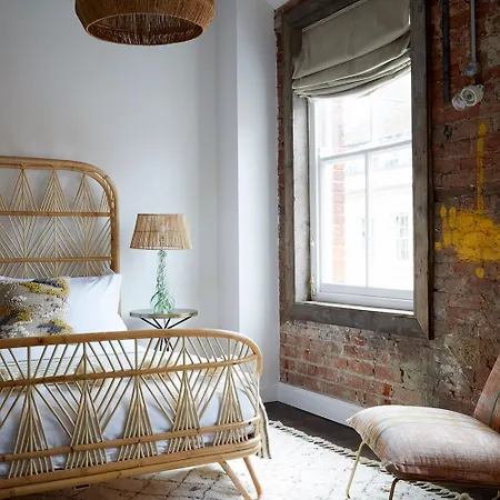 Artist Hotel 4*