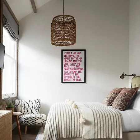 Artist Hotel 4*